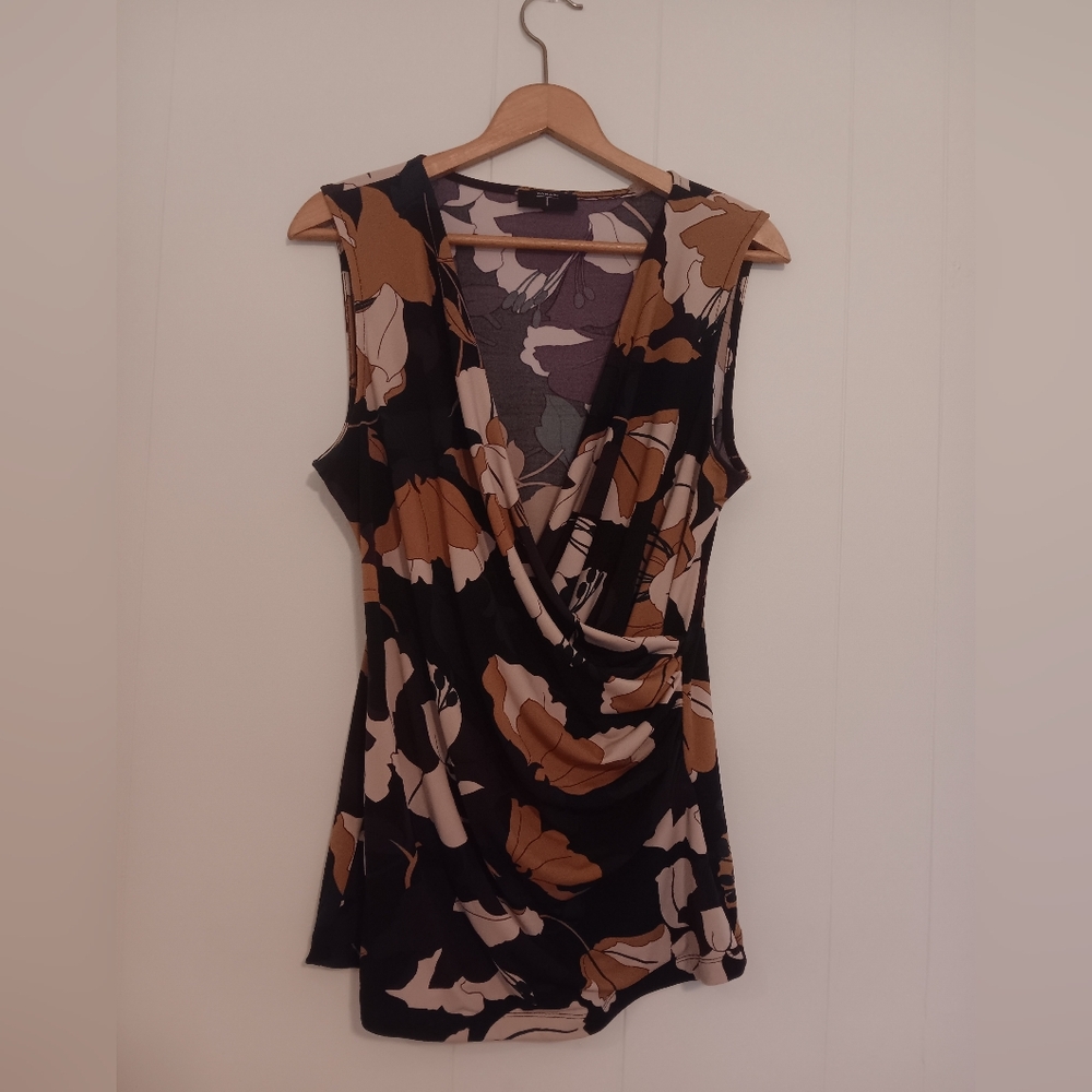 Tahari Medium floral print blouse tank